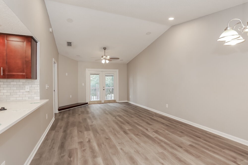 Building Photo - 7862 Aquarius Cir S