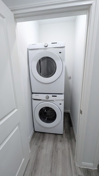 Unit is equipped with brand new washer and dryer for tenant use. - 13218 HP Johnson St