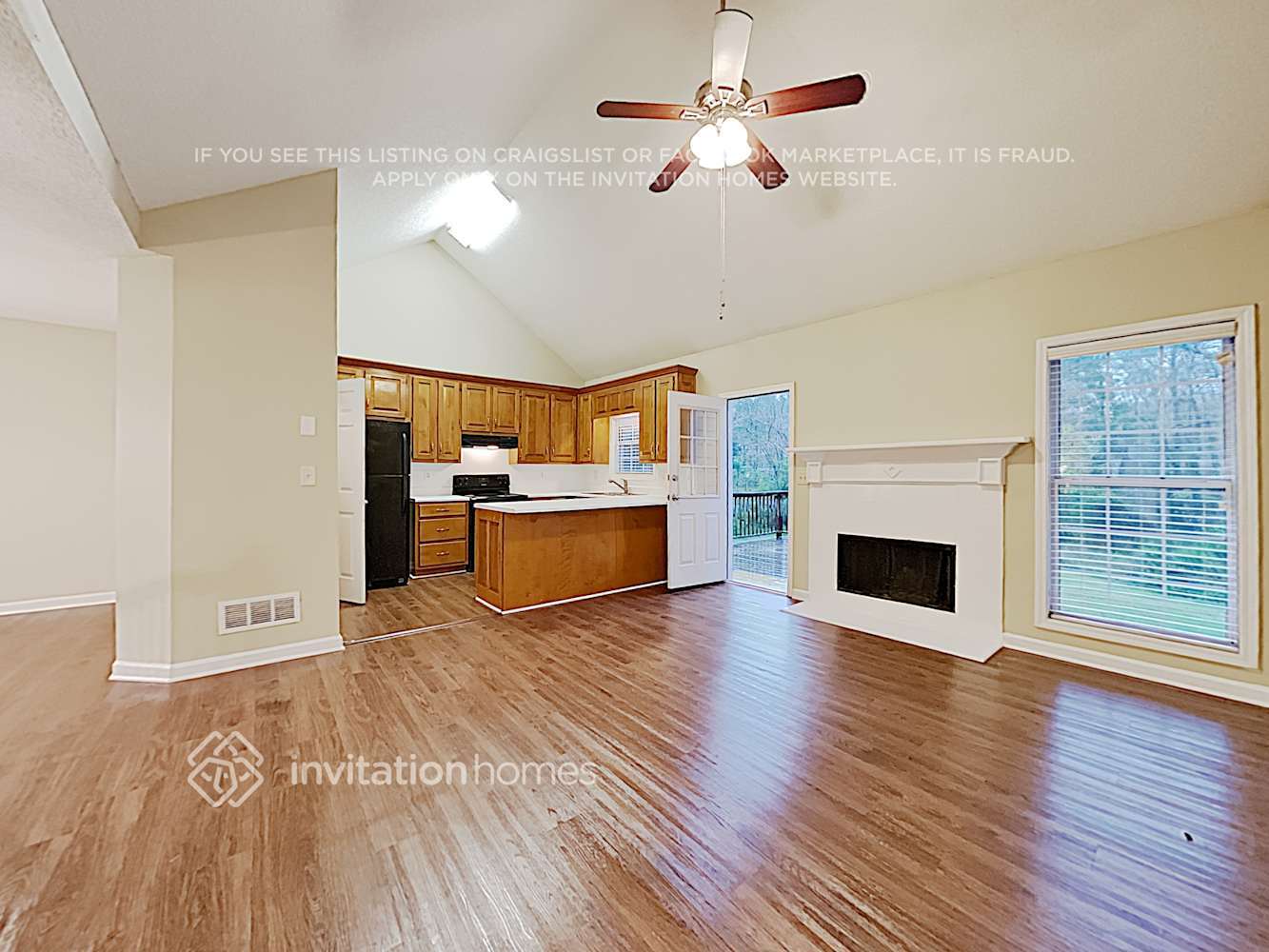 Building Photo - 2875 Winchester Dr