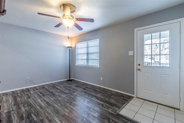 Building Photo - 501 Bell Dr