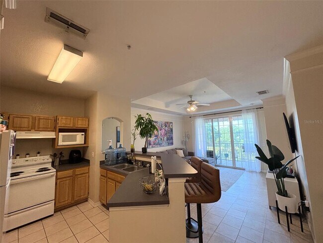 Building Photo - 6685 Queens Borough Ave