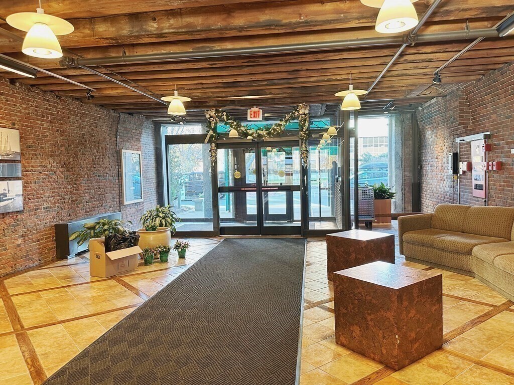Building Photo - 28 Atlantic Ave