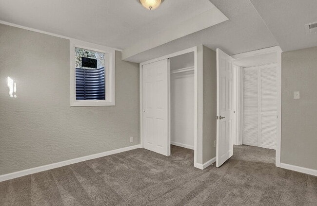 Building Photo - Westside Gem! 4 Beds, 3 Baths, Over 2,500 ...