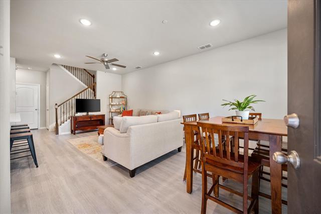Building Photo - 3500 Brentwood Dr
