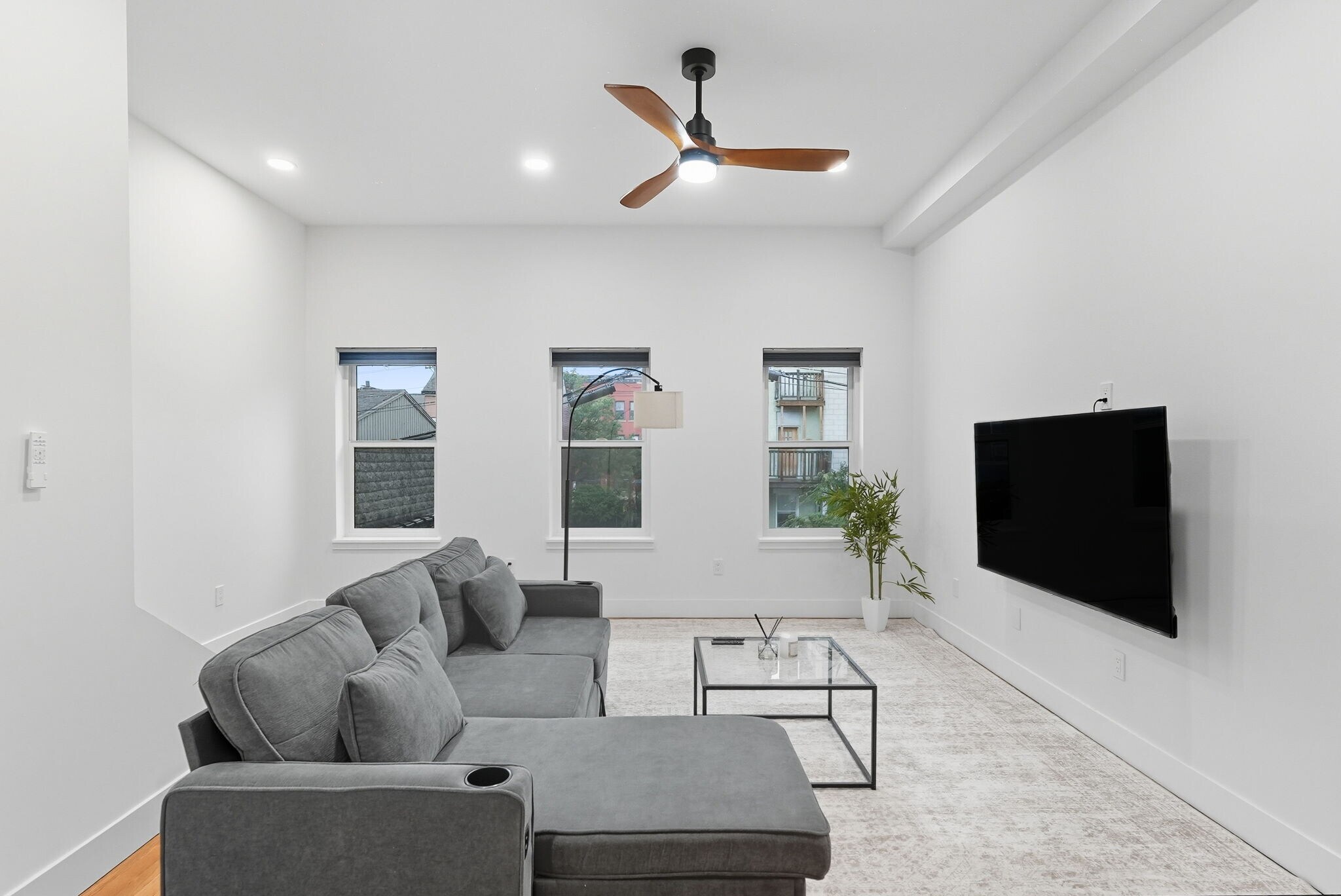 Livingroom - 1236 Butterfield Way