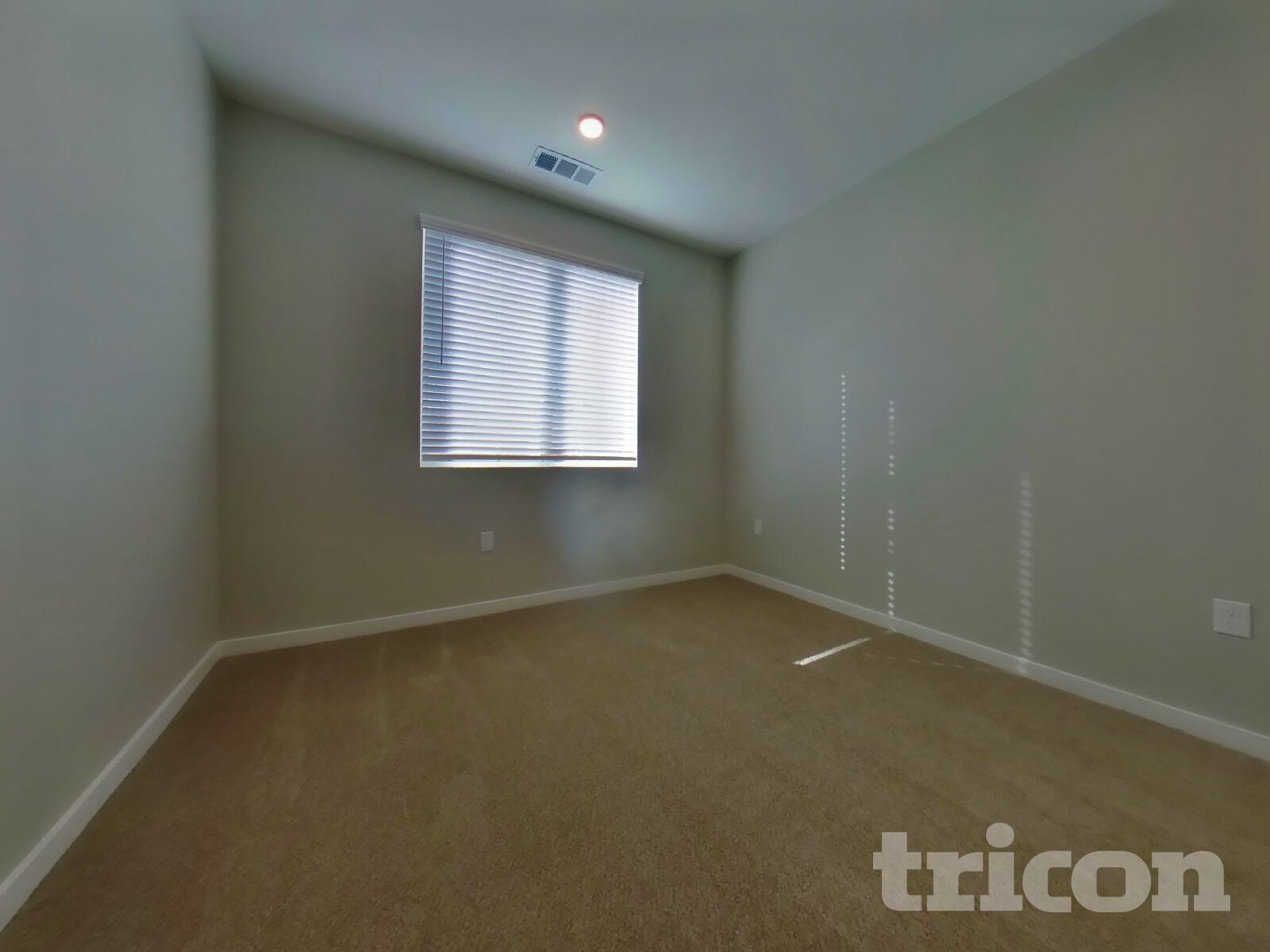Building Photo - 1734 Lorraine Dr