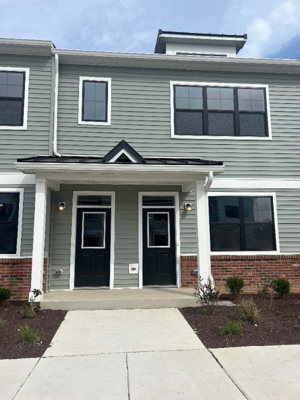 Building Photo - 2103 Emden Ln