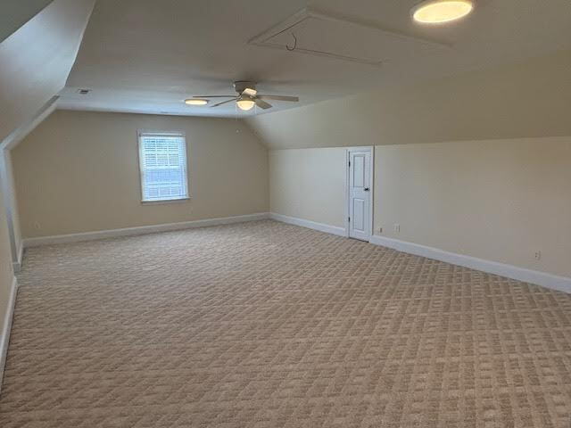 Building Photo - "Spacious Elegance Awaits: 3-Bed, 3.5-Bath...