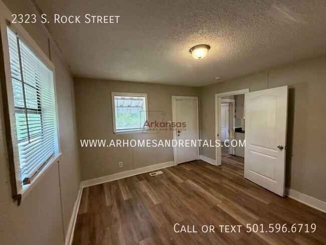 Building Photo - 2323 S Rock St