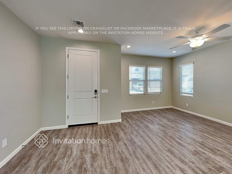 Building Photo - 5044 N 189th Glen