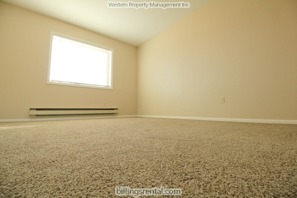 Master Bedroom - 2320 Alderson Ave