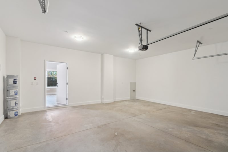 Building Photo - 8120 Allor Lndg