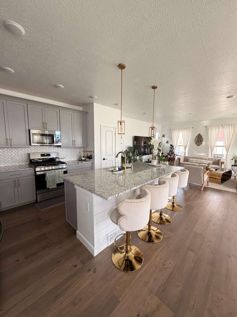 Kitchen - 6344 W Copper Hawk Dr