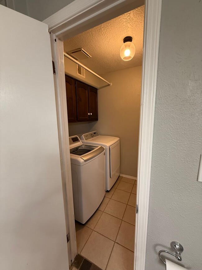 Building Photo - Charming 3-bedroom, 2-bath home in Las Cruces