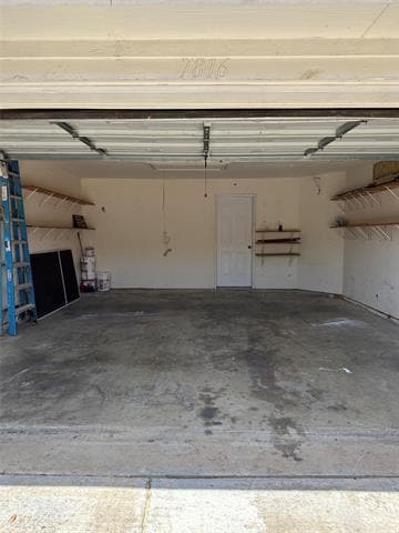 Building Photo - 7816 Creekway Ct