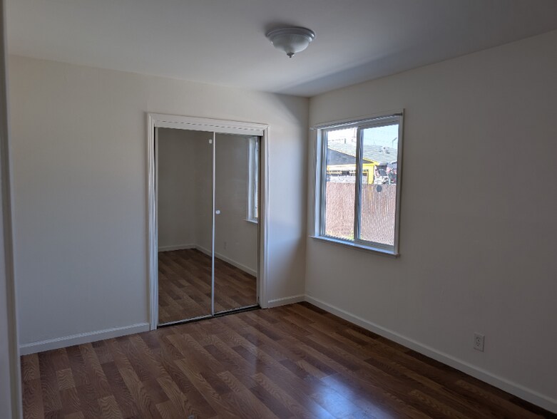 Building Photo - 1032 Gilbert St