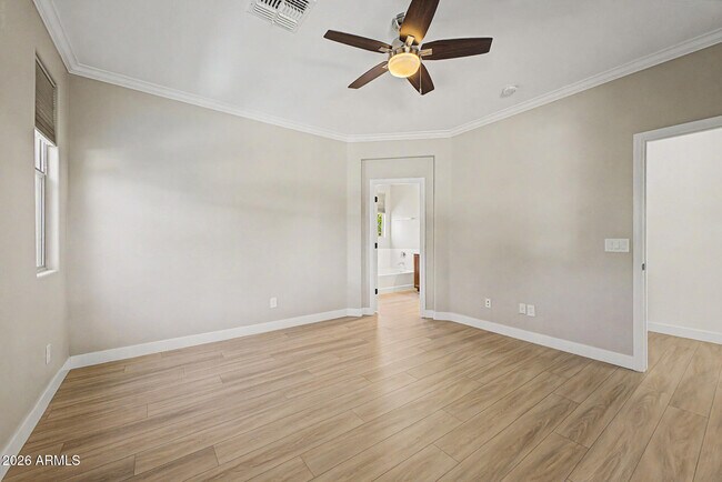 Building Photo - 3341 N 31st St