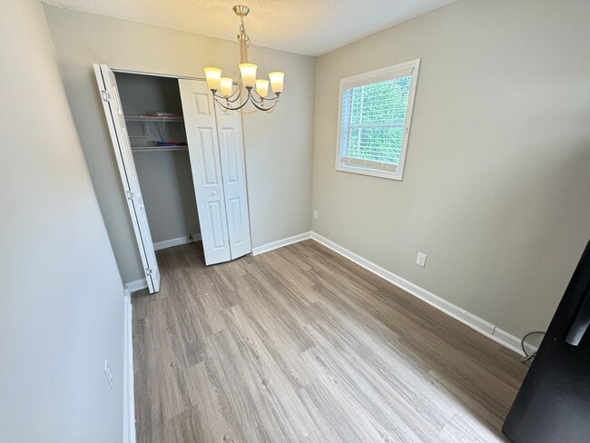 Building Photo - Fully Renovated 3bd/1ba House in Troutman close to lake, downtown Troutman, and even closer to I85