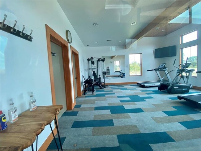Building Photo - 122 Isaac Millsaps Trl