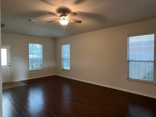 Building Photo - 2134 Thorn Berry Creek Ln