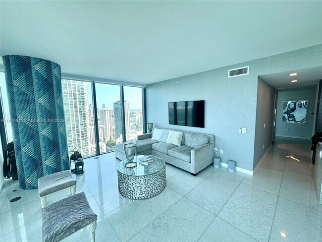 Building Photo - 3131 NE 7th Ave