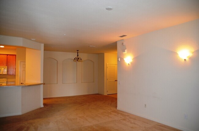 Building Photo - 3301 Whitestone Cir