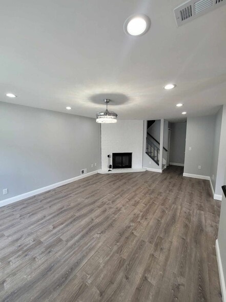 Building Photo - 3 Covington Ct