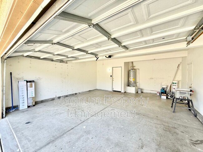 Building Photo - 31409 Orchard Ln
