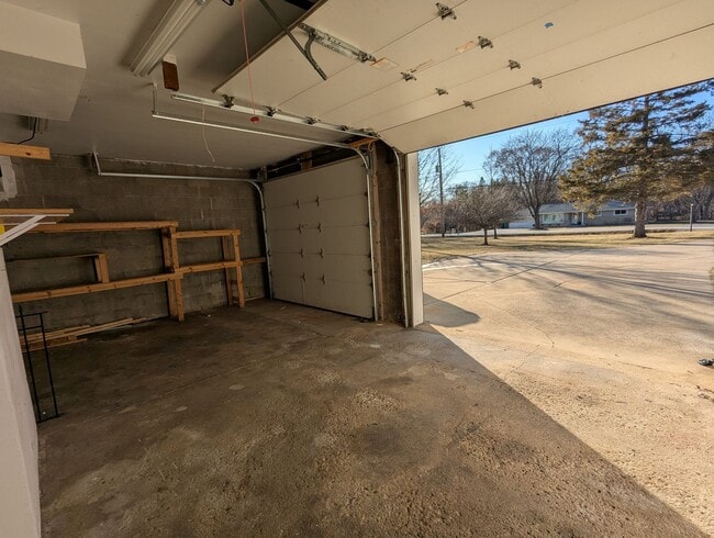 Building Photo - W136N7084 Claas Rd