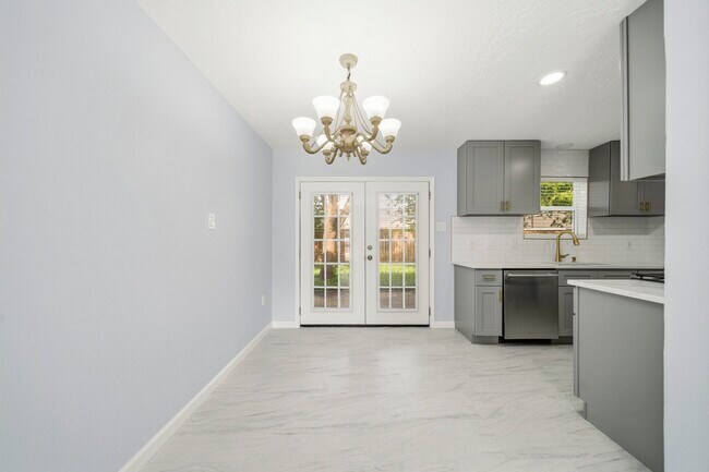 Building Photo - 6910 Paso Del Sol Dr