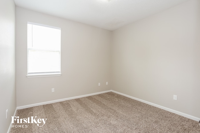 Building Photo - 1532 Oldenburg Dr