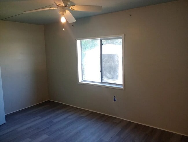 Building Photo - 6519 Sandra Dr