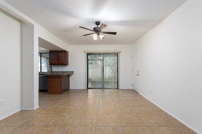 Building Photo - 7711 E 39th St