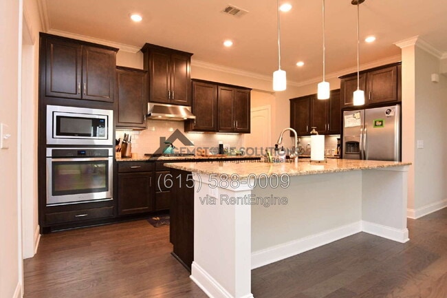 Building Photo - 1028 Fenner Ln