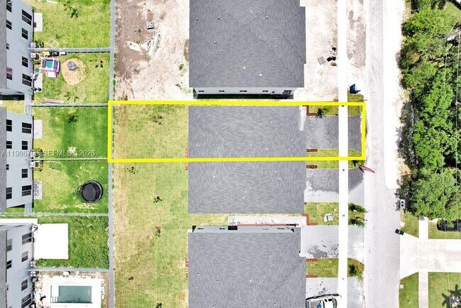 Building Photo - 22431 SW 125th Ave