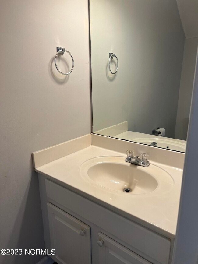 Building Photo - 4215 Williamsbrook Ln