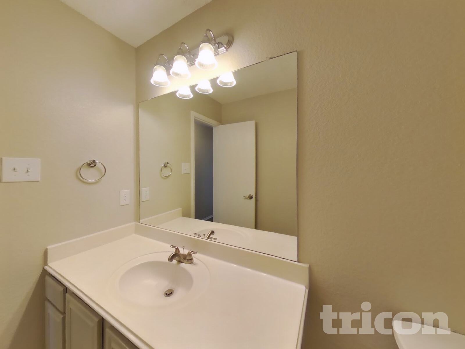 Building Photo - 309 Pecos Dr