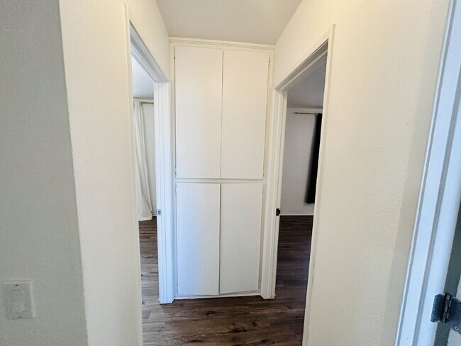 Building Photo - Beautiful 4 Bedroom House for rent in South Joshua Tree