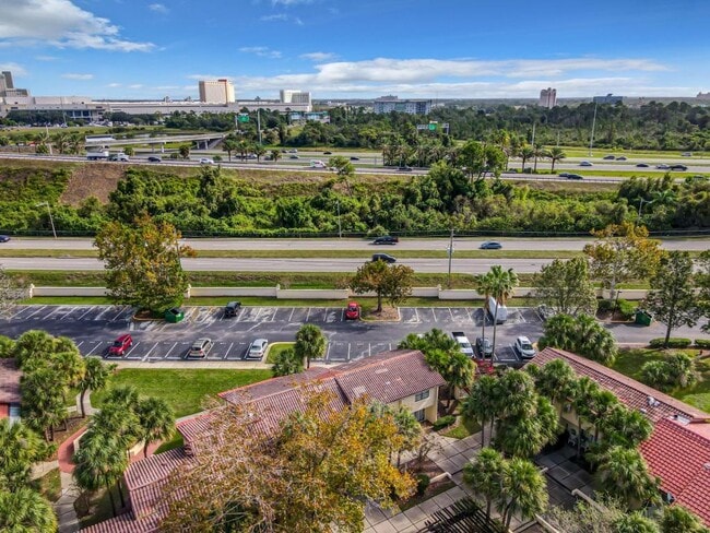 Building Photo - 10288 Turkey Lake Rd