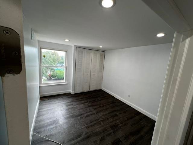 Building Photo - 448 River Rd