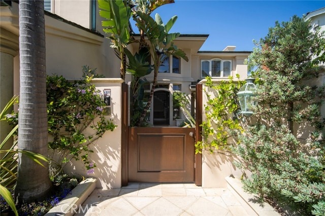 Building Photo - 49 Cambria Dr