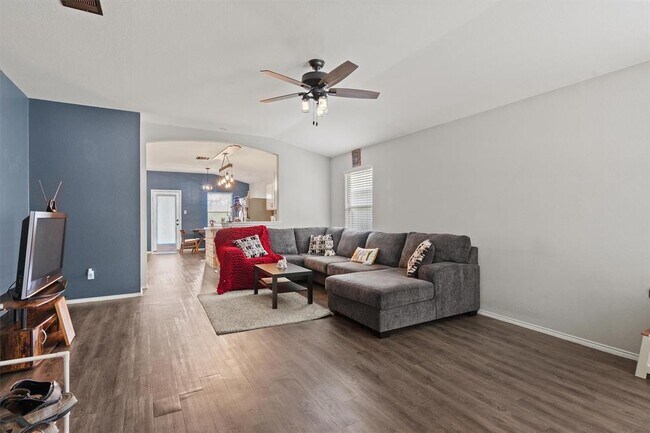 Building Photo - 18029 Basket Flower Bend
