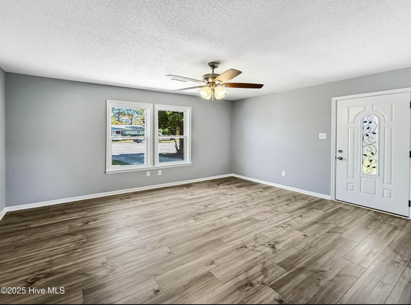 Building Photo - 1602 Forbes Ct