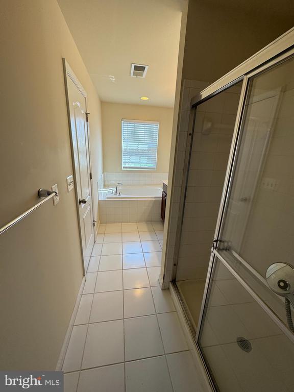 Building Photo - 7814 Quidditch Ln