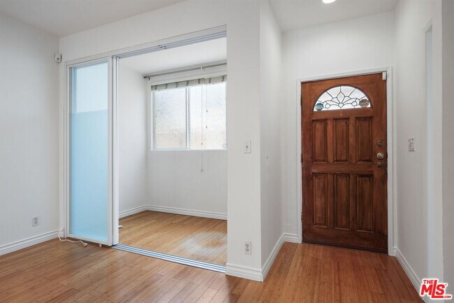Building Photo - 1125 16th St
