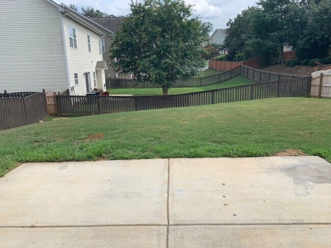 Building Photo - 5-Bedroom in Cabarrus County Schools with Fenced Yard