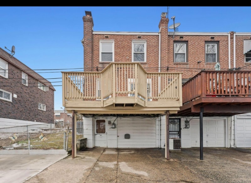 Building Photo - 622 Magnolia Ave