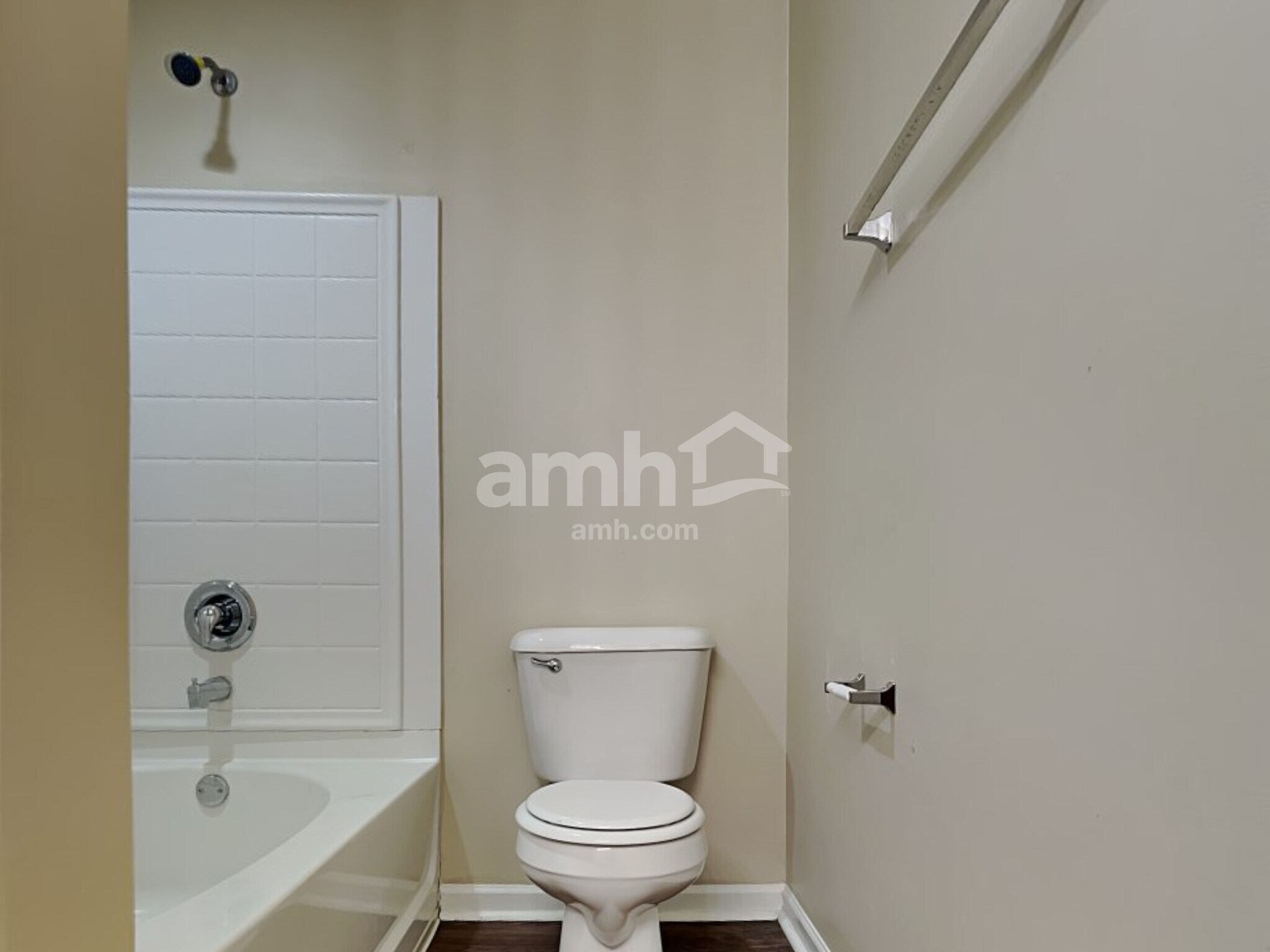 Building Photo - 5633 Rambling Dr