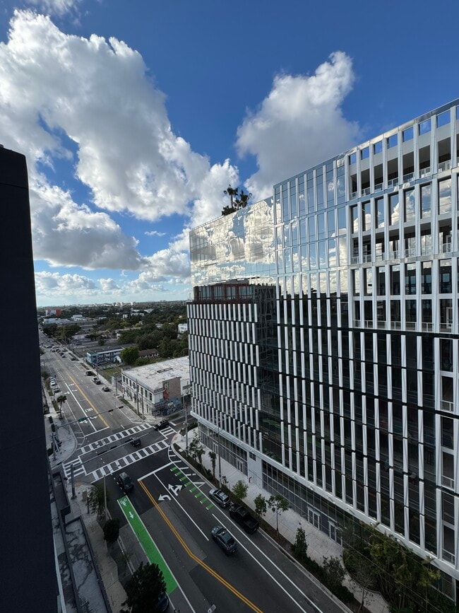 Building Photo - 47 NW 30th St