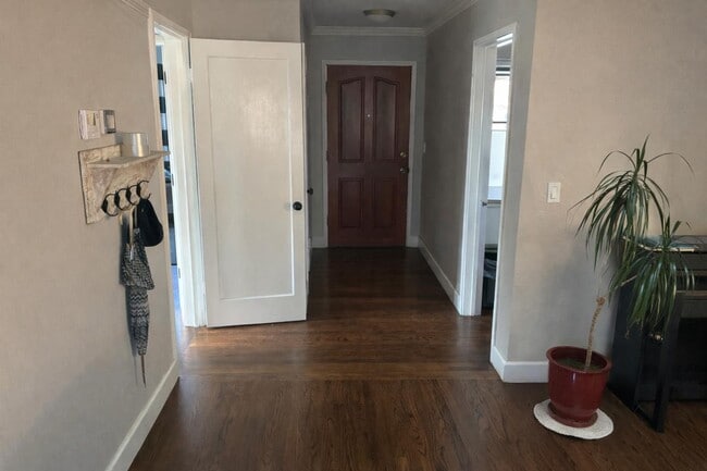 Building Photo - 1700 Cleveland Ave